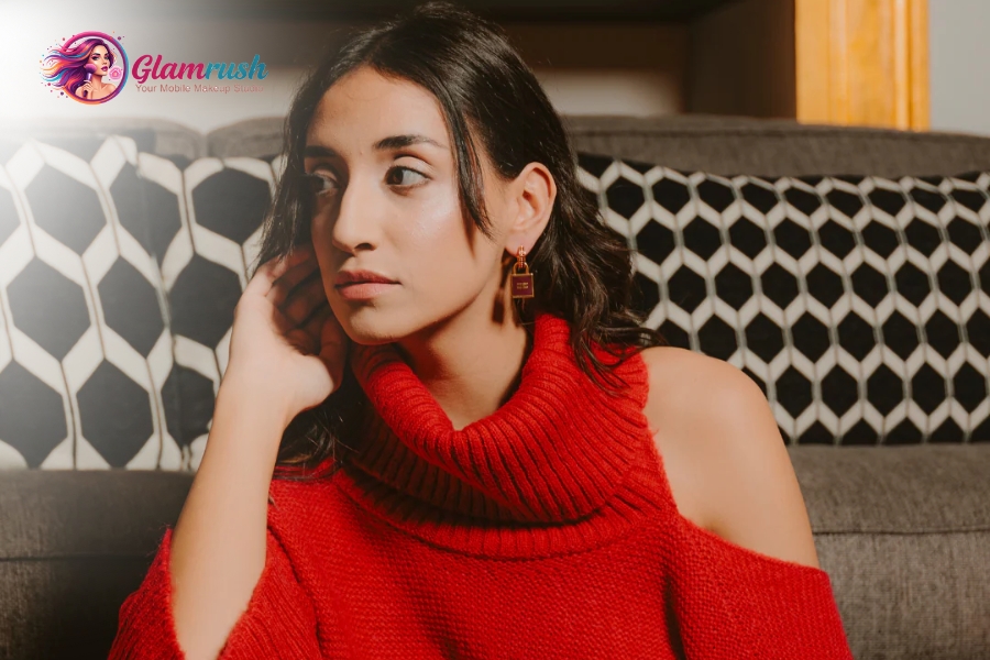 15 Stunning Holiday Makeup Looks For NY Festivities 3 Gold and bronze create rich, dimensional metallic glamour.