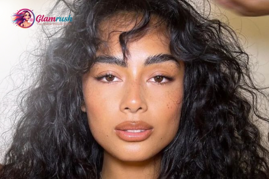 Master TikToks Hottest Makeup Trends 2025 At Home NY 2 Espresso makeup trend: dramatic smoky eyes and sculptural contouring.